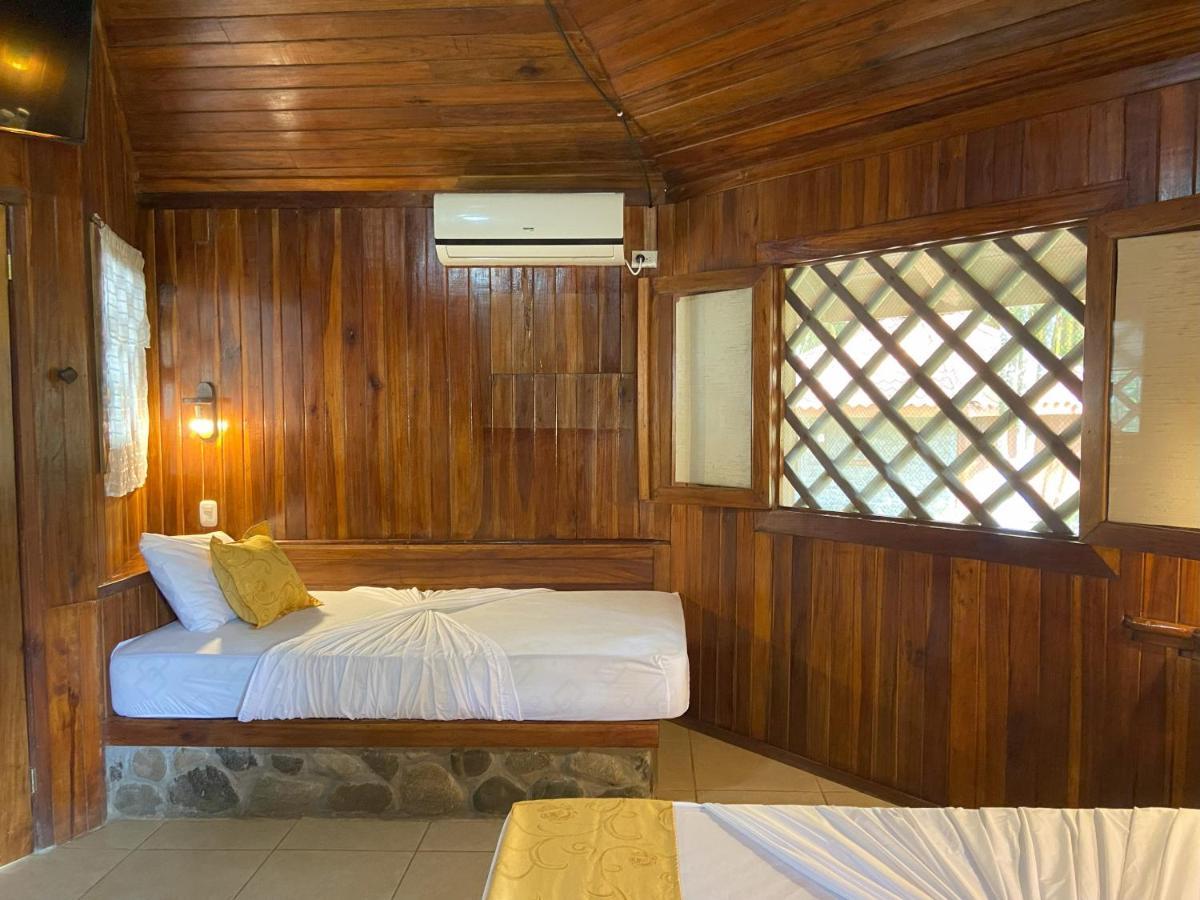 Bungalows Malu Cahuita Exteriör bild